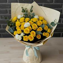 Букет цветов из:  Розы в Красные Баррикады