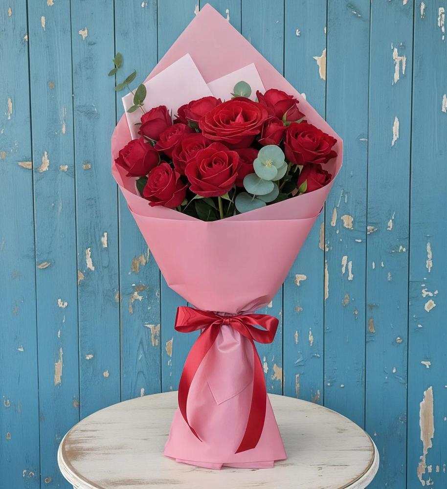 Букет цветов из: Розы в Красные Баррикады