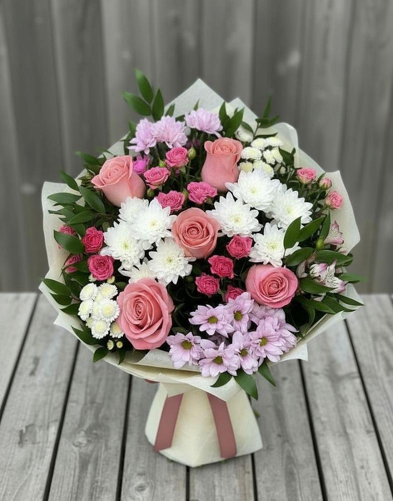 Букет цветов из: Альстромерии, Гвоздики, Розы и Хризантемы в Красные Баррикады