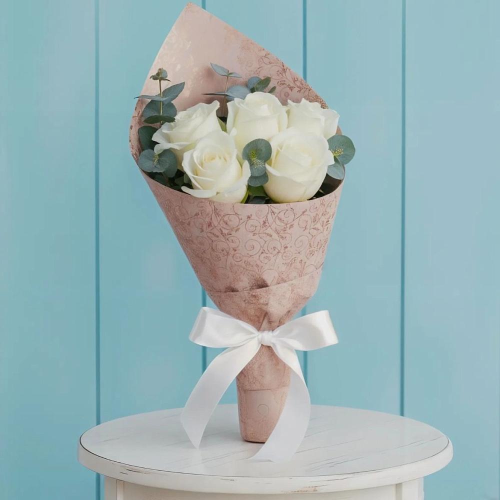 Букет цветов из: Розы в Красные Баррикады