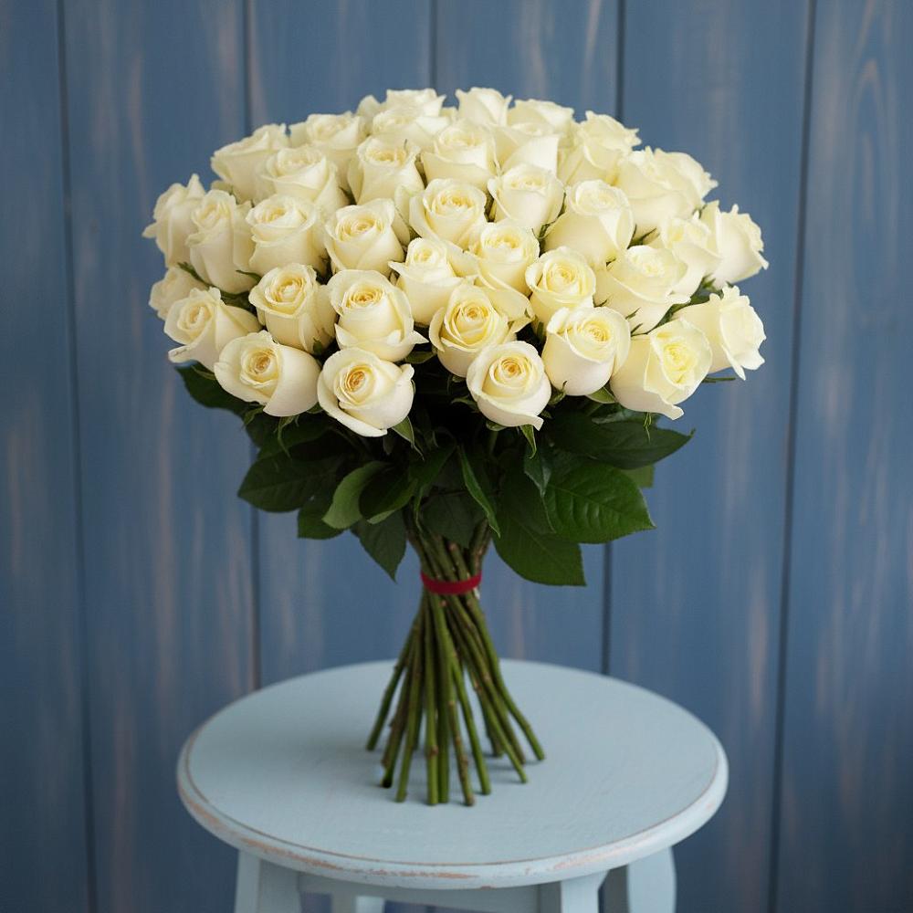 Букет 51 Белая роза Эдлесс Лав в Красные Баррикады