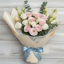 Букет цветов из:  Лизиантусы #REPLACE_PRED# Красные Баррикады