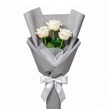 Букет 3 белые розы в Красные Баррикады