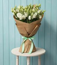 Букет цветов из:  Лизиантусы в Красные Баррикады