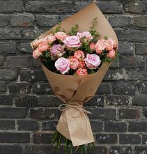 Букет цветов из:  Розы в Красные Баррикады