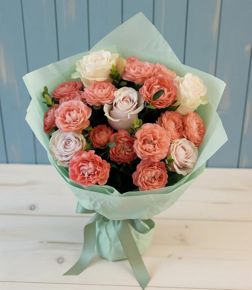 Букет цветов из: Розы в Красные Баррикады