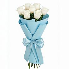 Букет 7 белых роз Проуд в Красные Баррикады