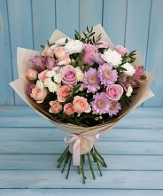 Букет цветов из:  Хризантемы, Розы и Альстромерии #REPLACE_PRED# Красные Баррикады