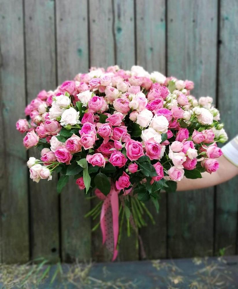 Букет Розовые кустовые розы Натали и Лав Лидия в Красные Баррикады