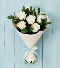 Букет цветов из:  Розы в Красные Баррикады