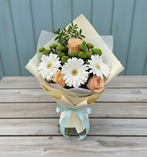 Букет цветов из:  Герберы, Розы и Хризантемы в Красные Баррикады