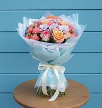 Букет цветов из:  Хризантемы и Розы в Красные Баррикады