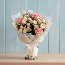 Букет цветов из:  Розы в Красные Баррикады